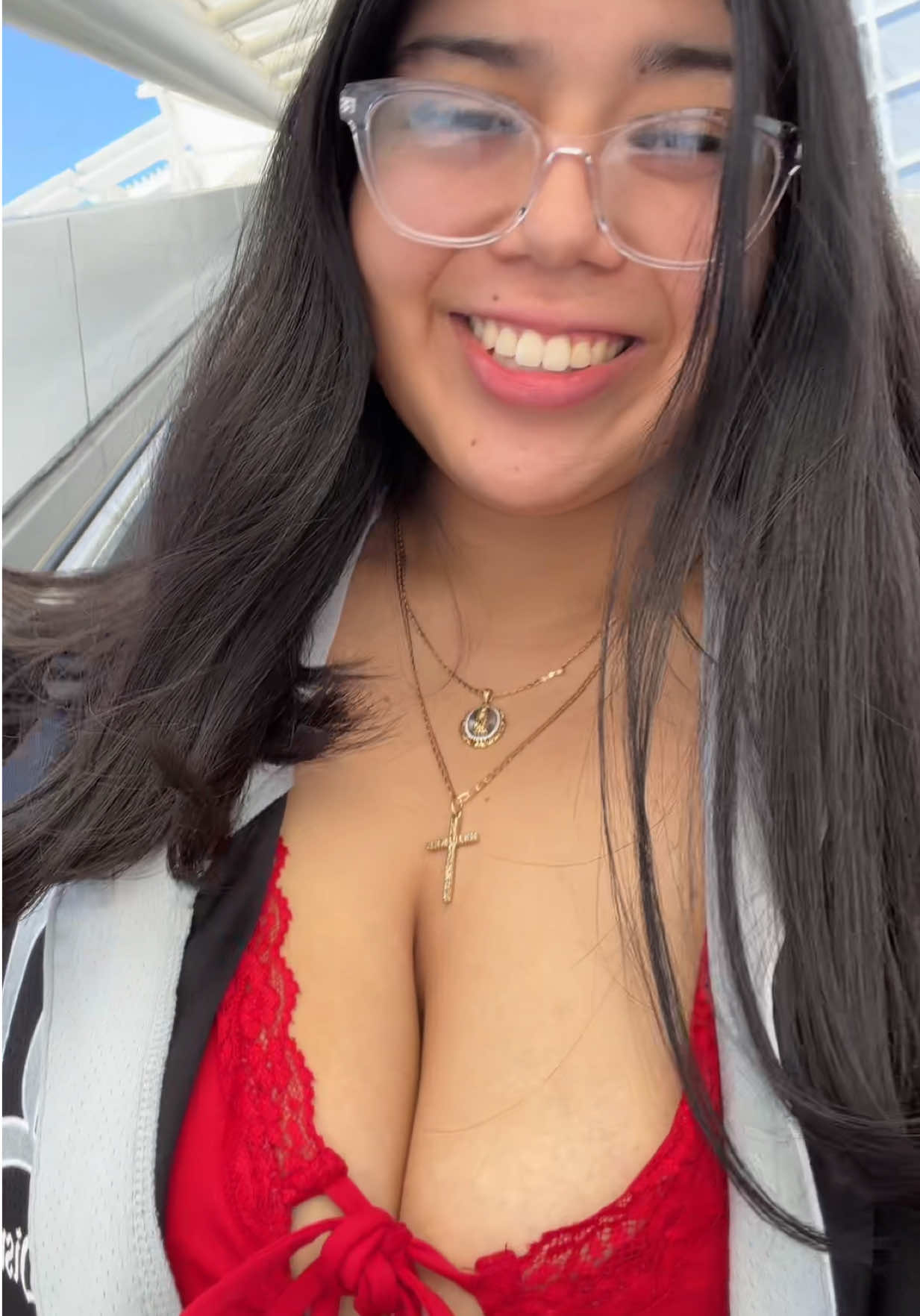 @karlarh__