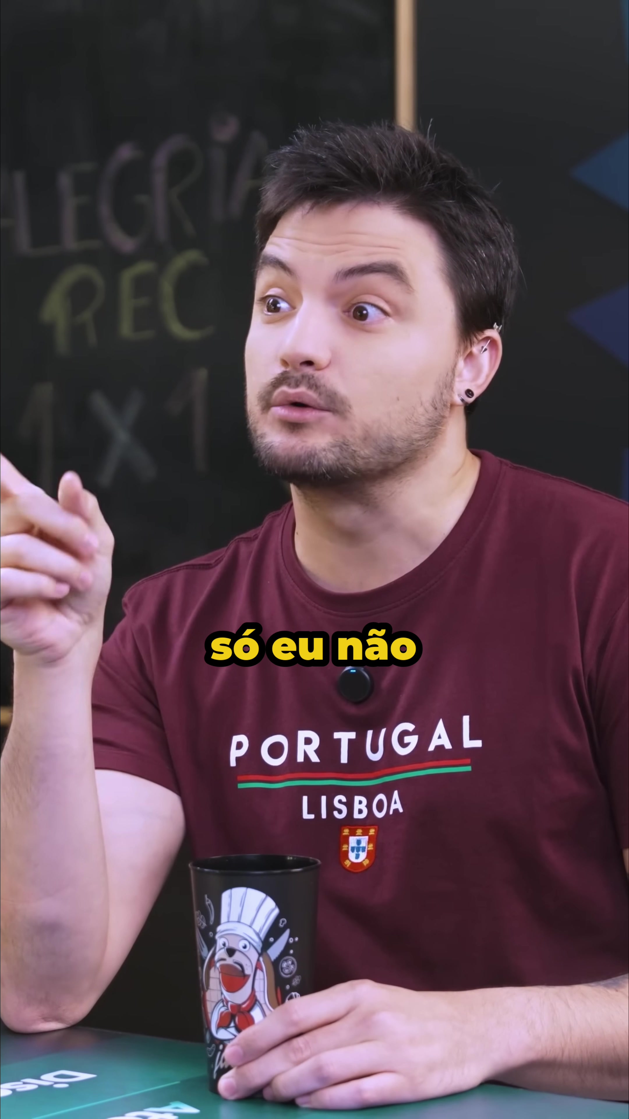 @Felipe Neto