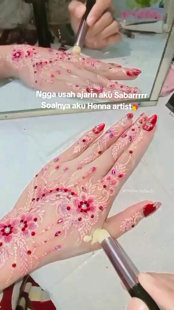 @Miahennasumenep