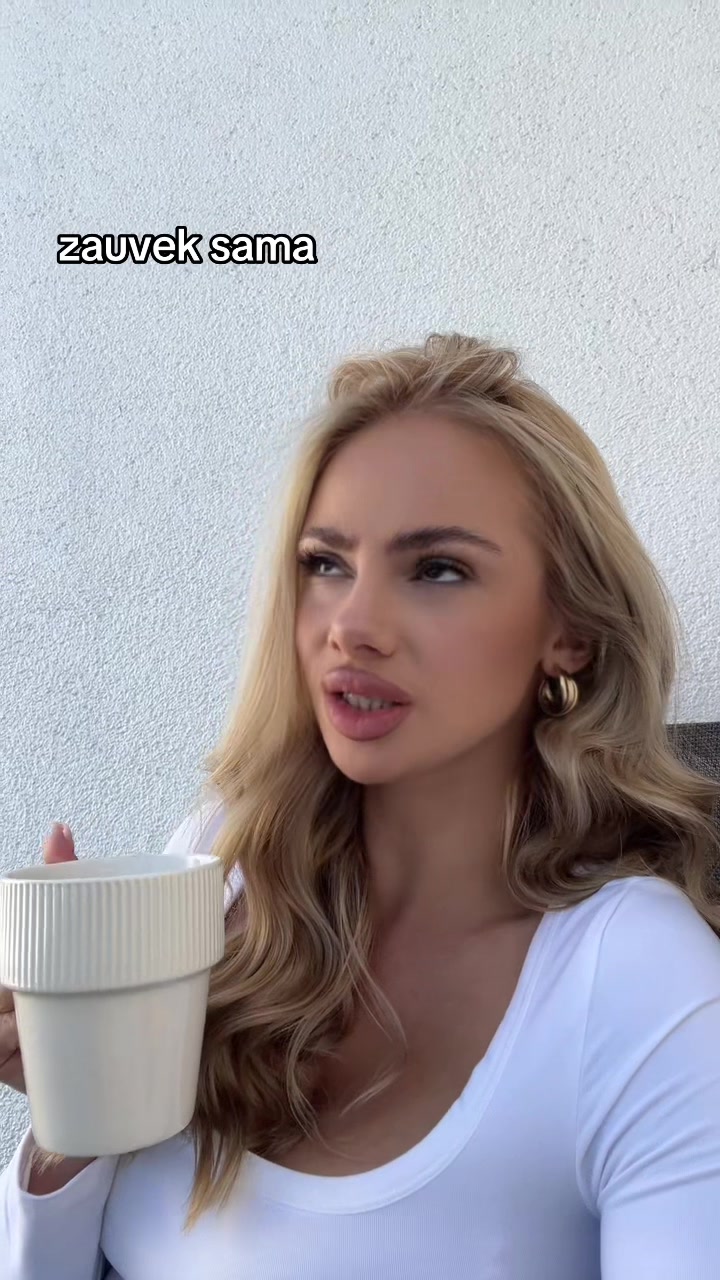 @Kekenj Melanija