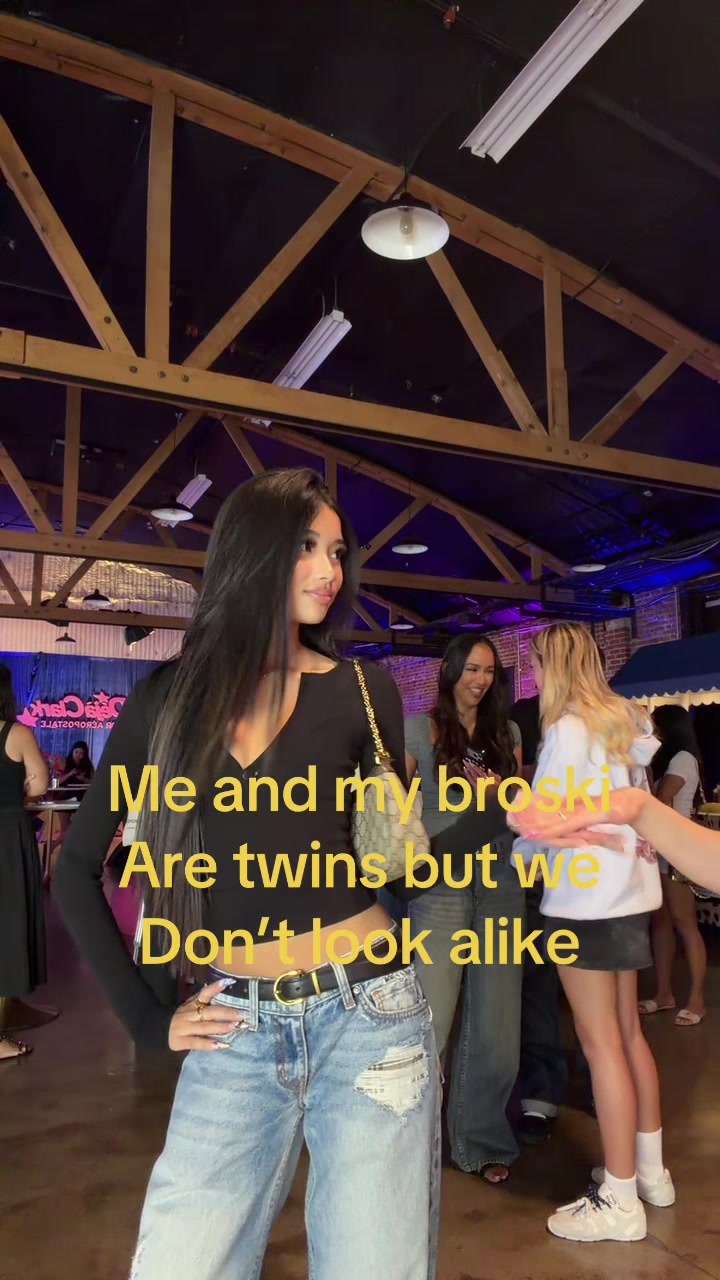 @alyssaavlogs