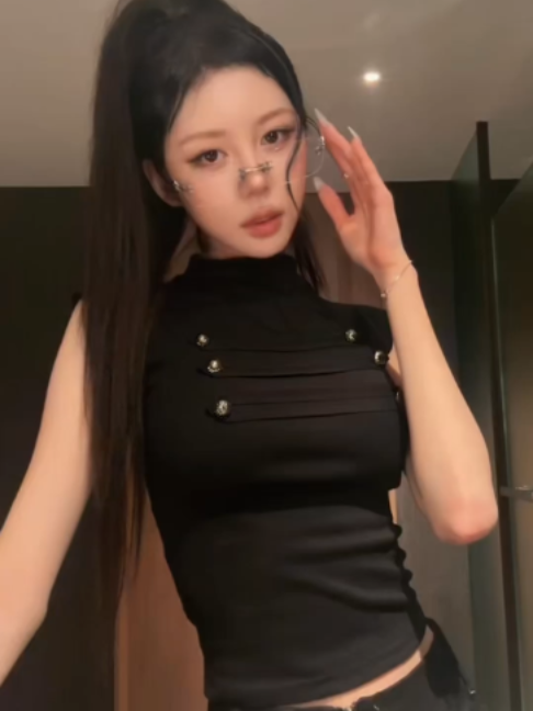 @tripleS