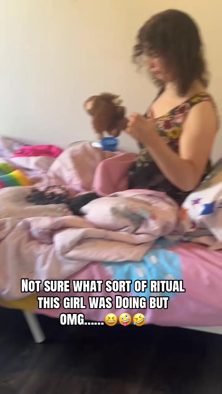 @Hotmomvibes