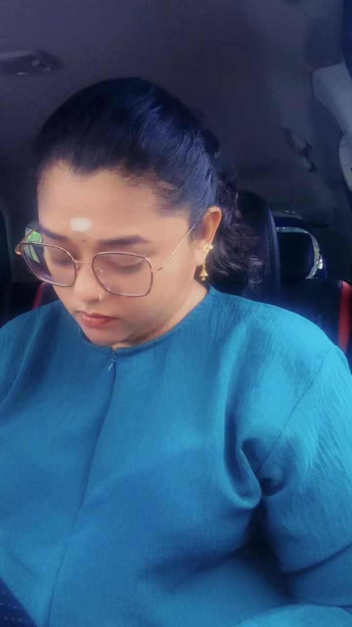 @MATHI’S UNIVERSE✨🦋