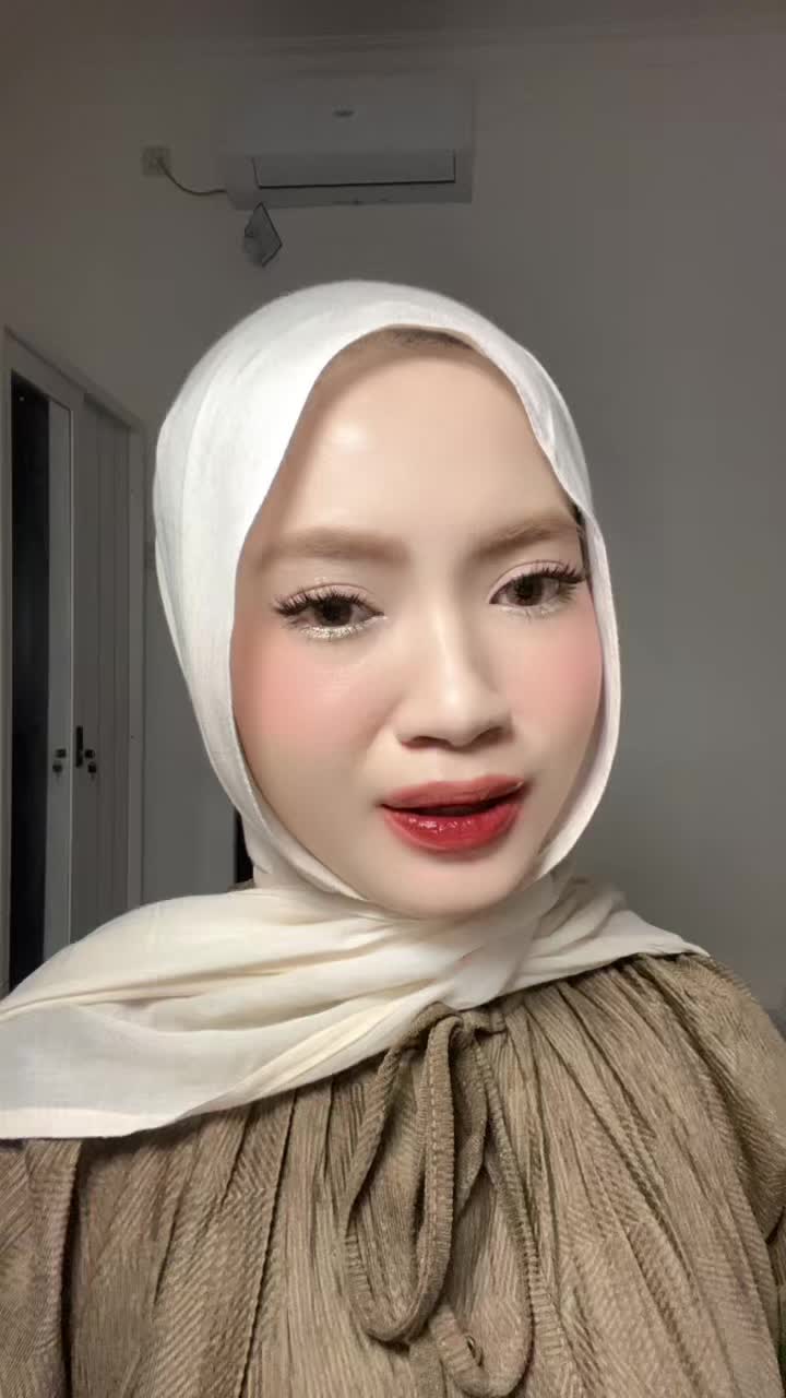 @alivaaliyaa