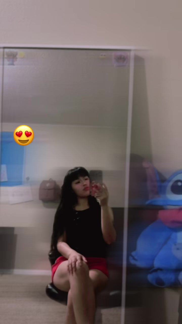 @Micaela