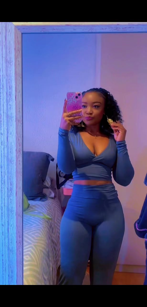 @Tiisetso