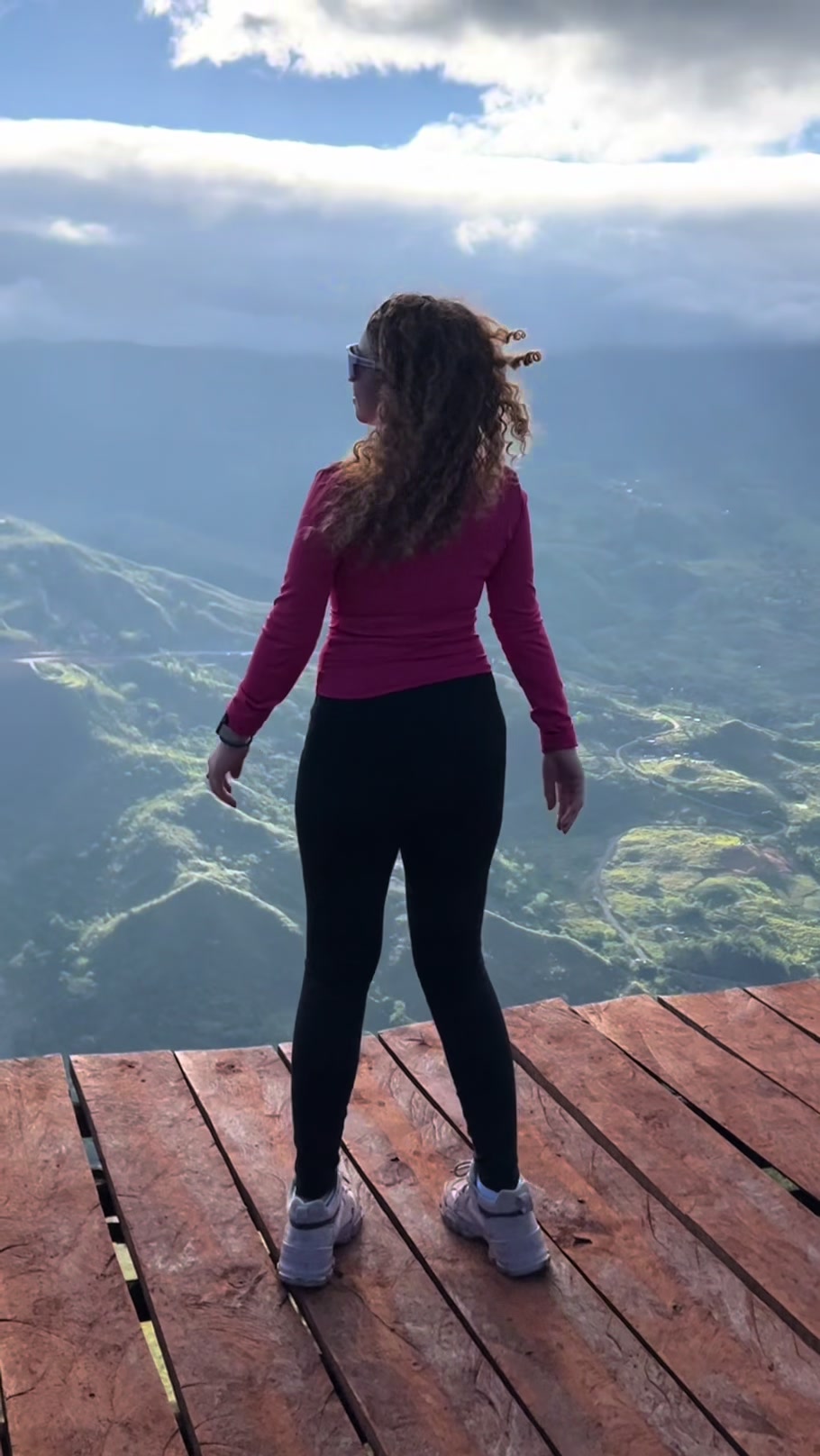 @𝗞𝗮𝘁𝘁𝗶 👩&zwj;🏫
