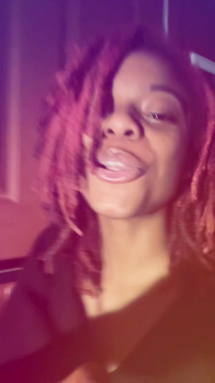 @LEAHBOO