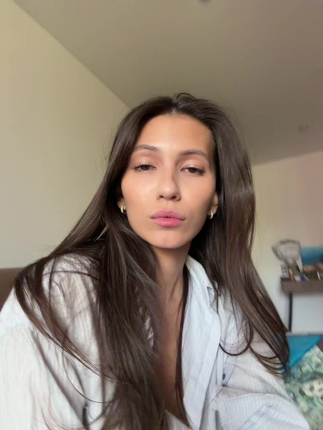 @dinara