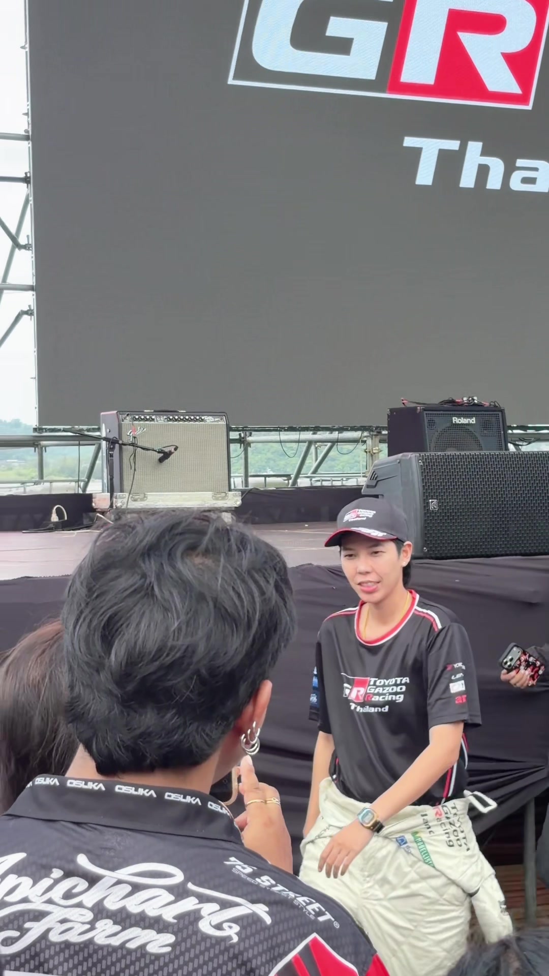 @สาวแนนที่ชอบแว่นตา