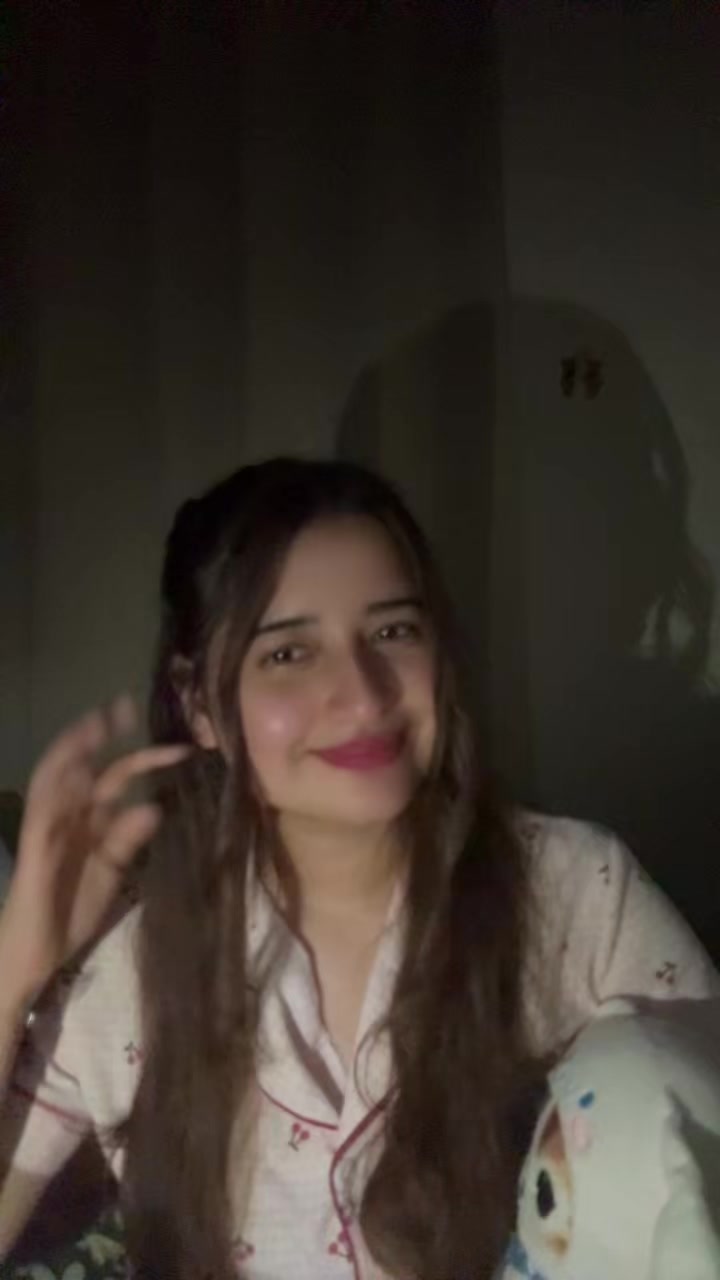 @shivanibisht_