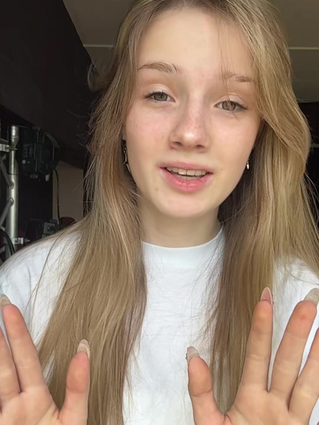 @Муракеева