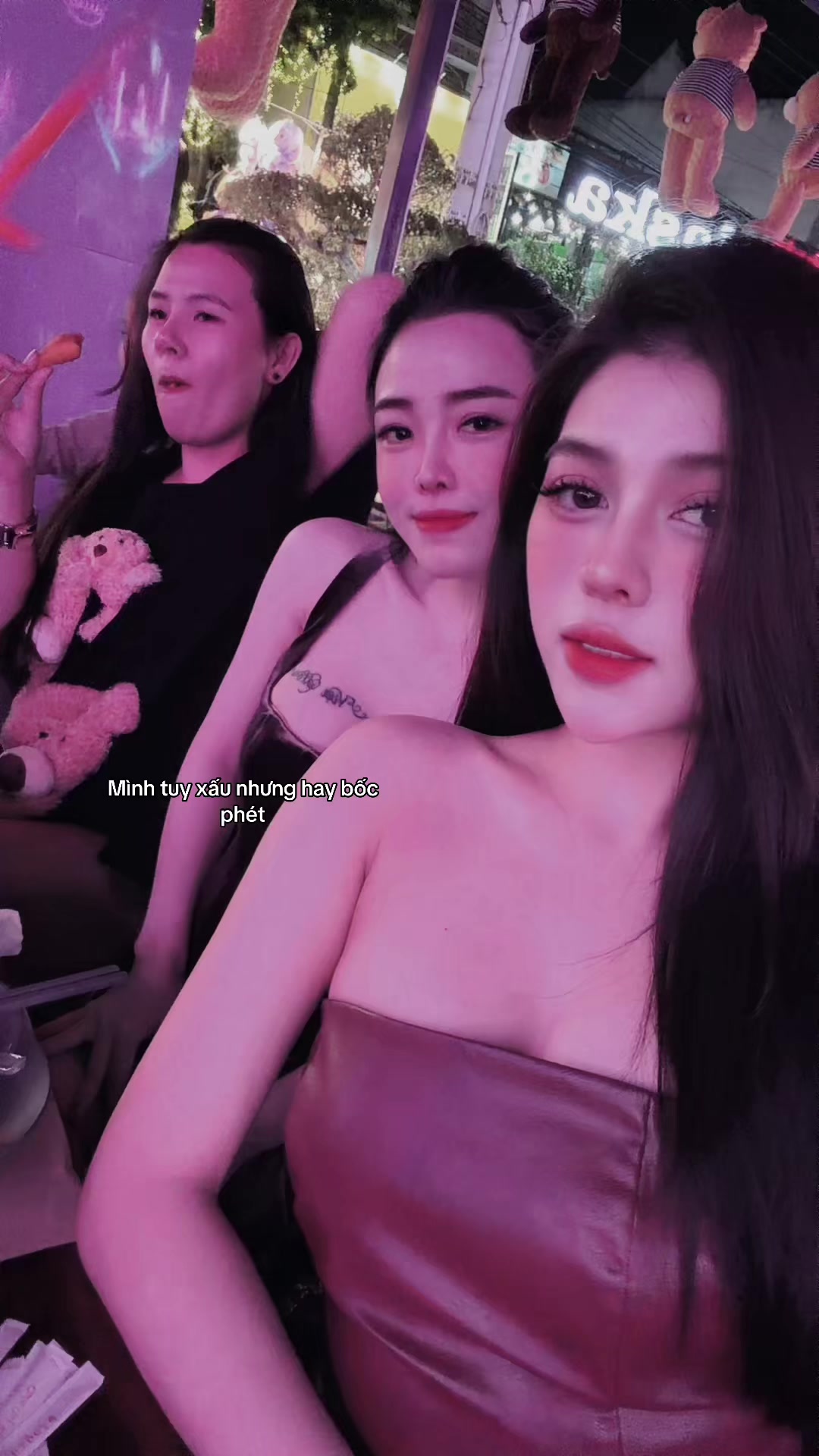 @𝓥𝓲̣𝓽𝓽 🖤