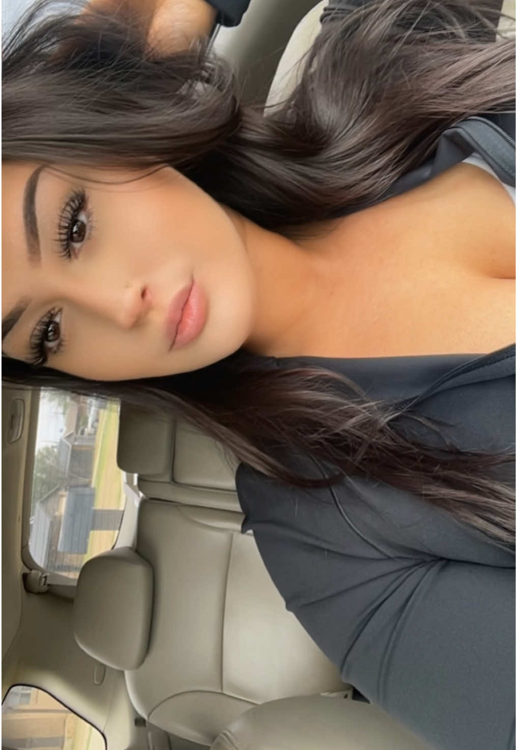 @K.