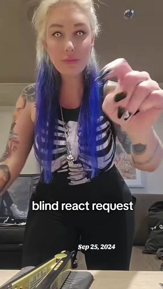 @TheMoistQueen ®️