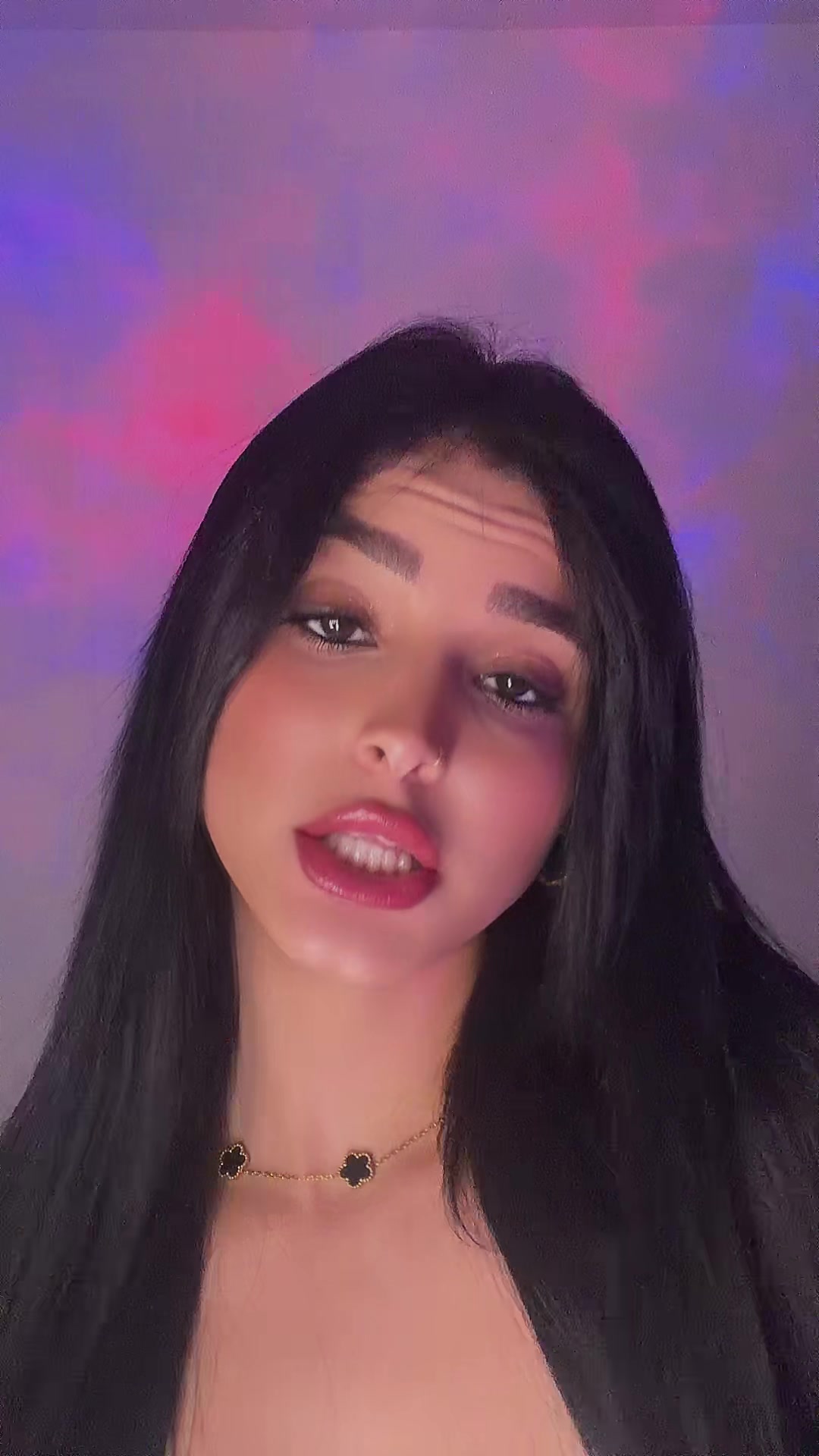 @Laurita_nena25