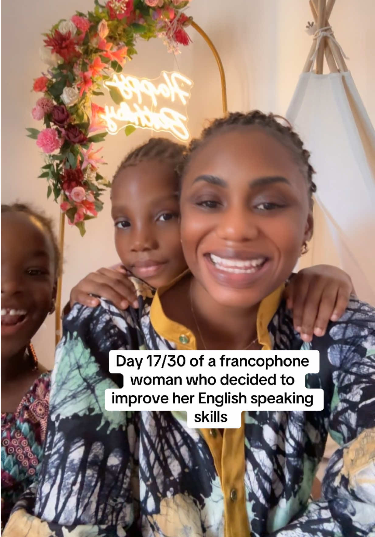 @Yasmine Tour&eacute;