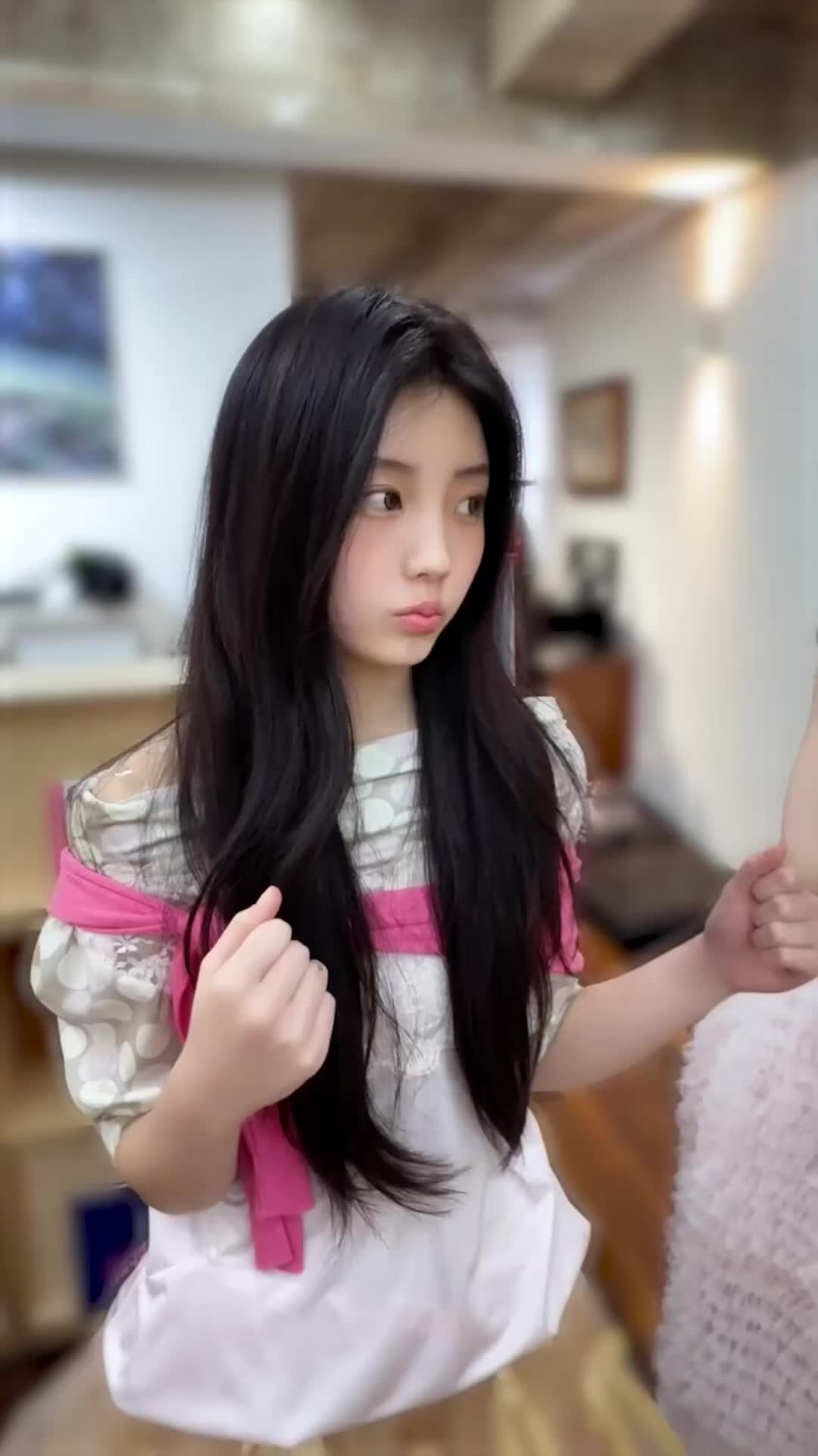@Viennju