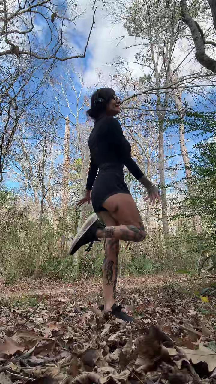 @DammitMelanie