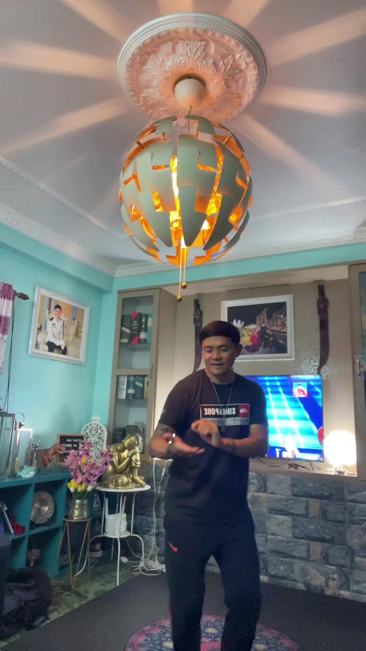 @Pardesi_Kanchha🇸🇬