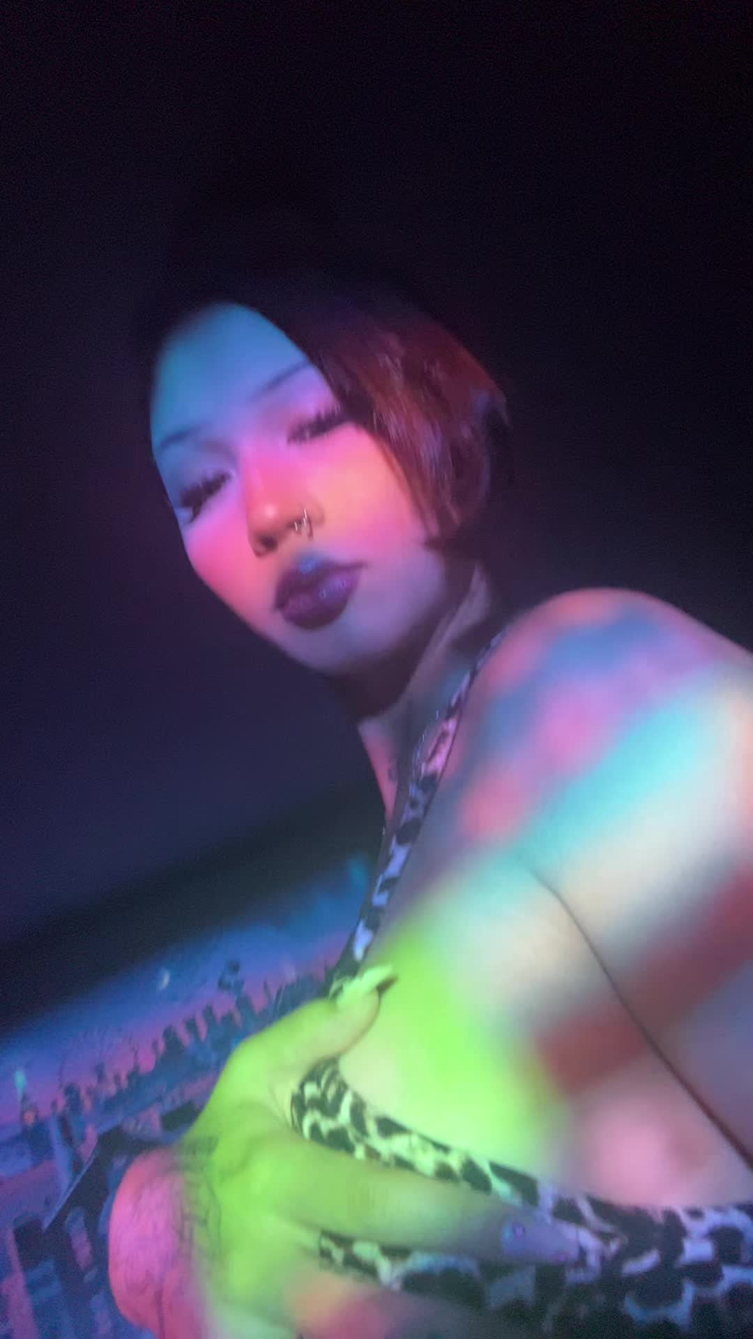 @mia