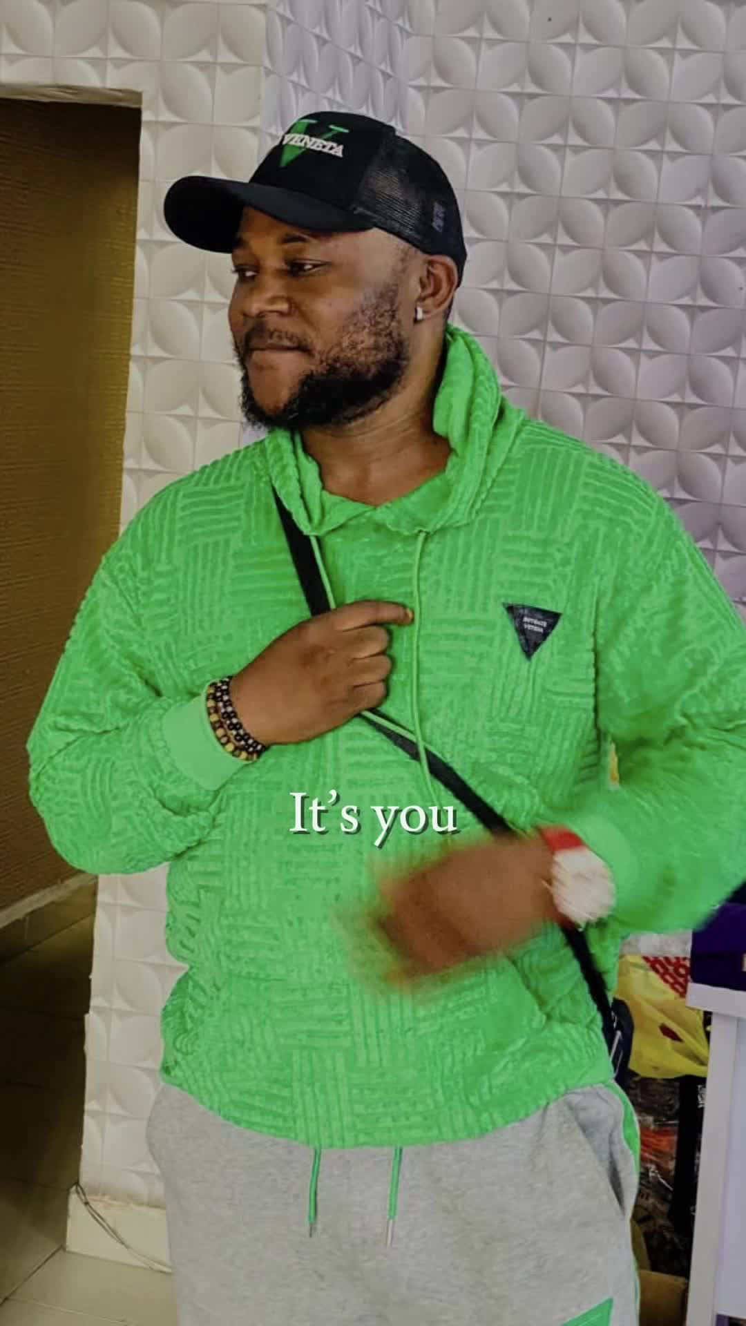 @Ivô mìlłîòñ ❤️~Jënñy àďa🎶