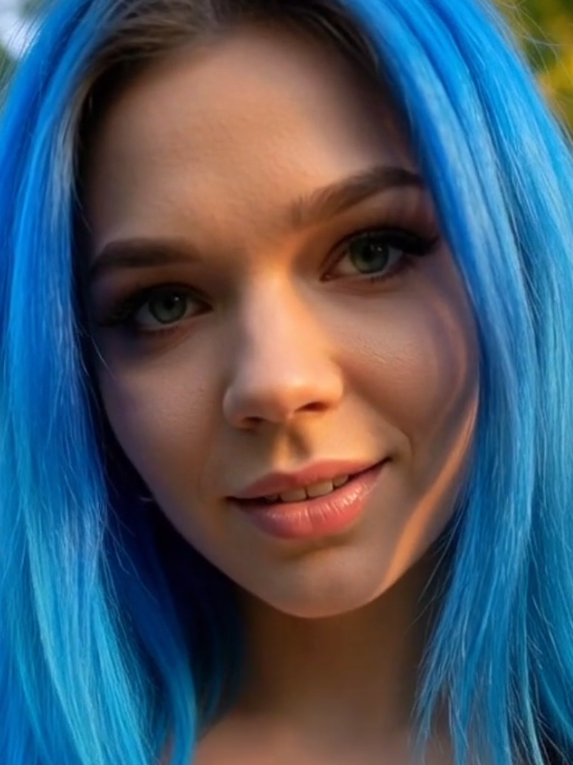 @Kailaa Zimmer "Blue"