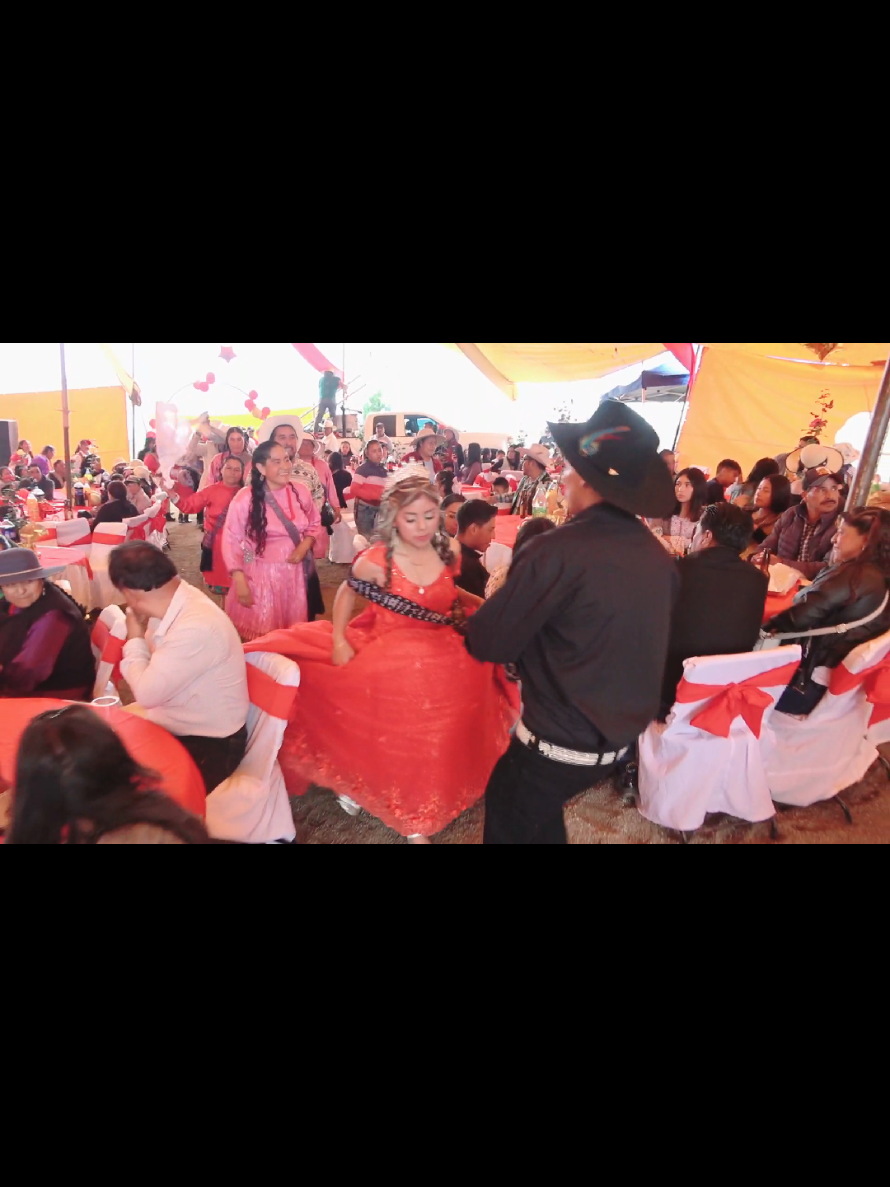 @Producciones Vania