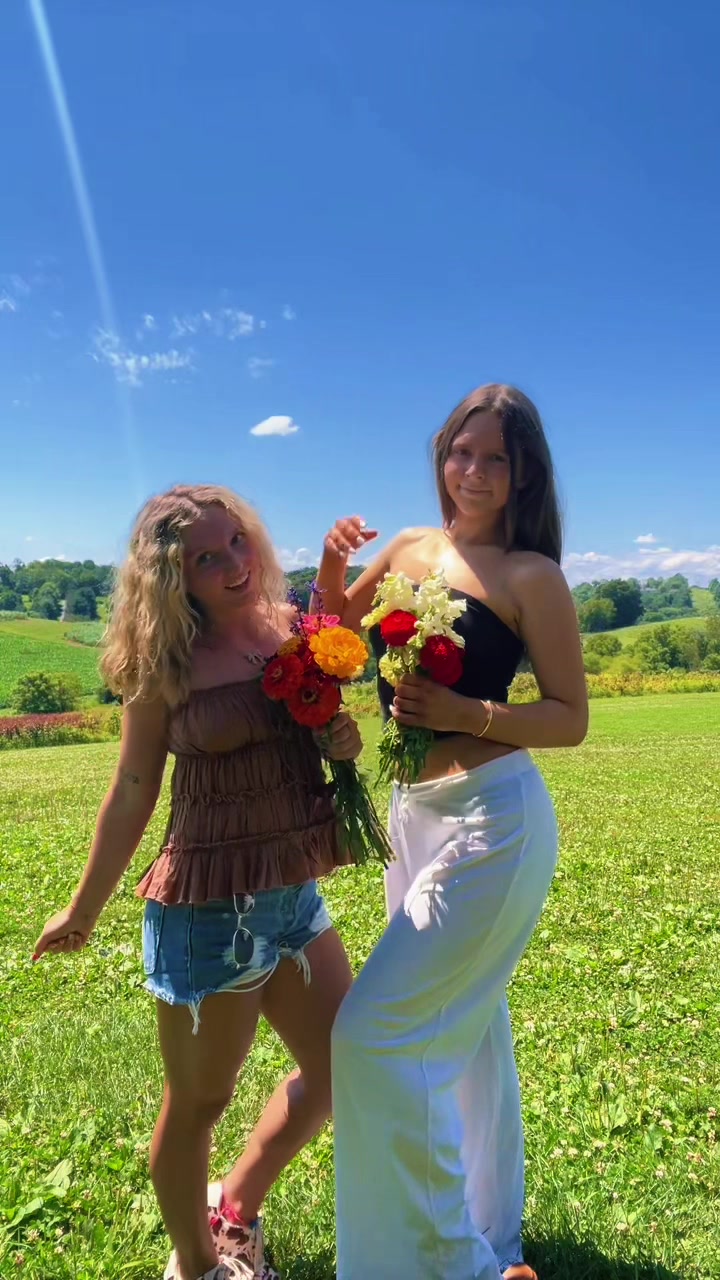 @Court Court😝🥳🦋
