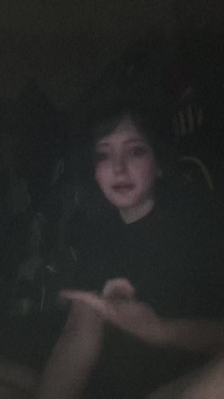 @Ch3rry_b0mb