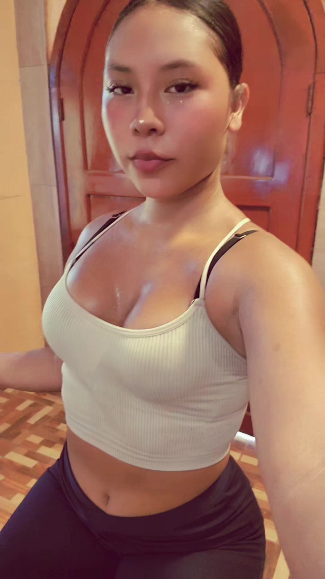 @𝐾𝑎𝑡𝑦_𝑆𝑎𝑛𝑐ℎ𝑥𝑧.👩🏾&zwj;🦱