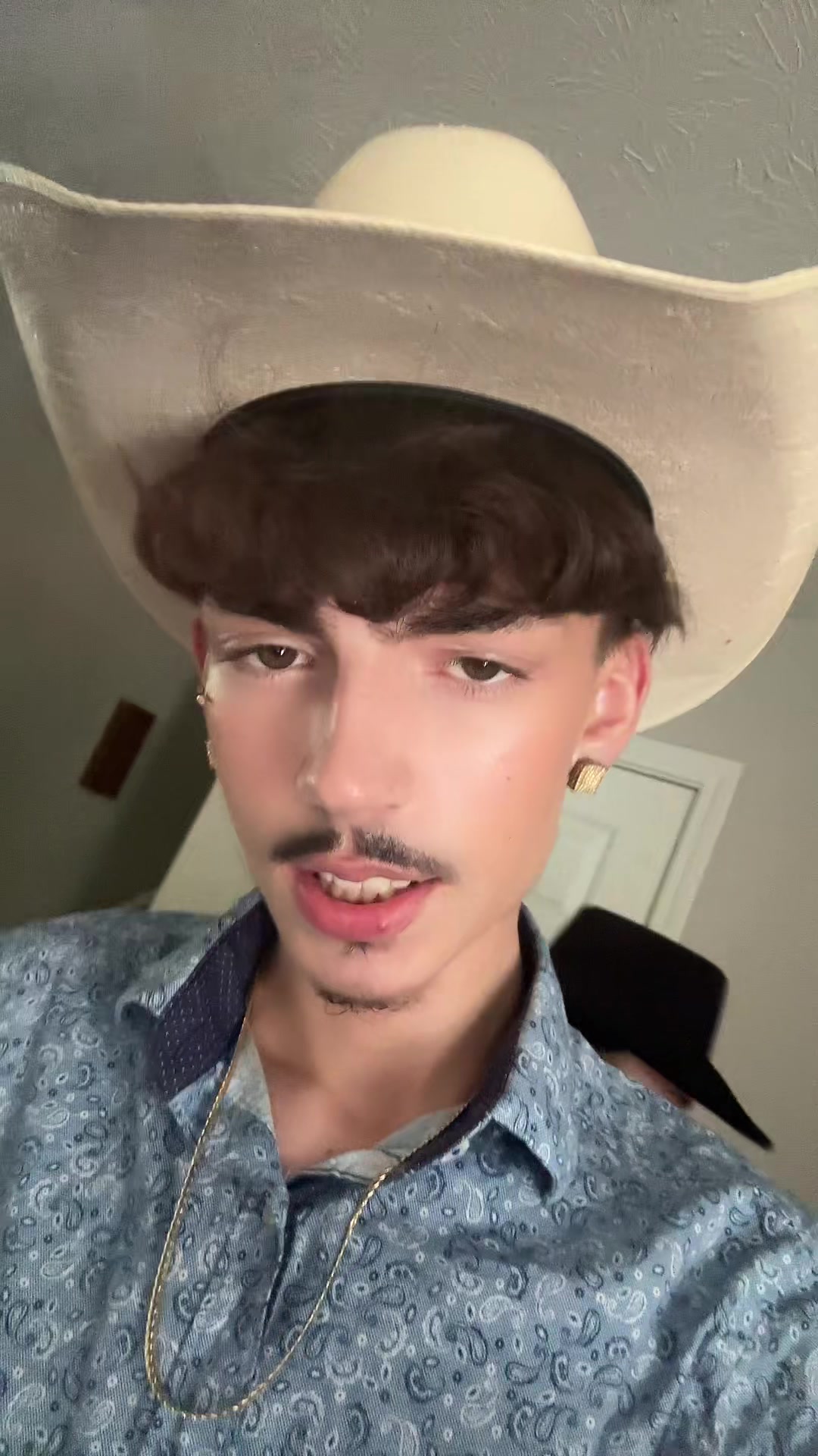 @twink on the beat