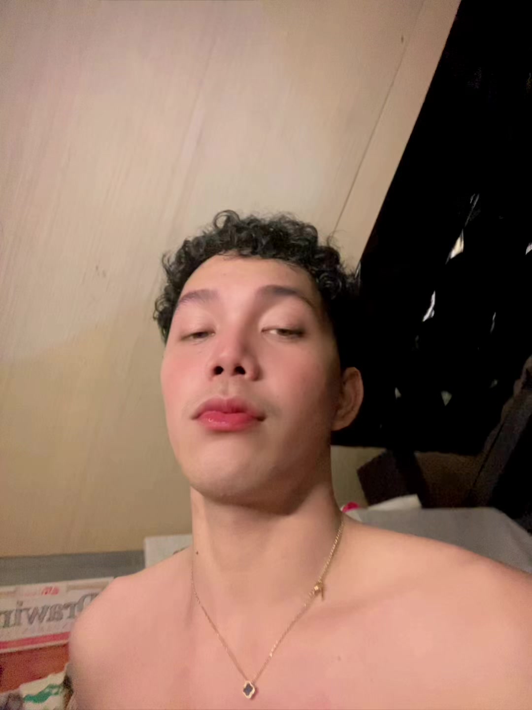 @Geloliciouzz
