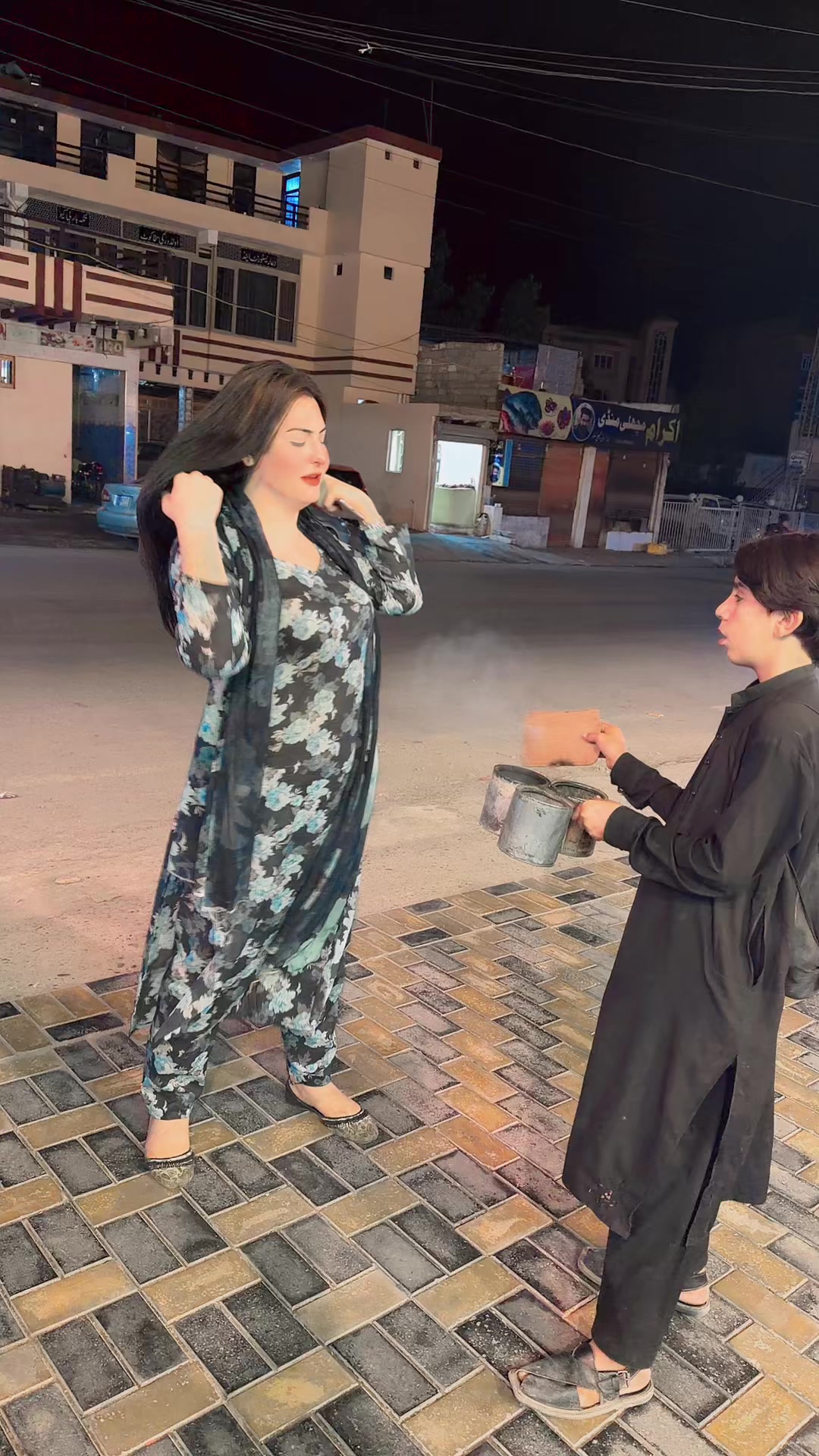 @Riya Khan34