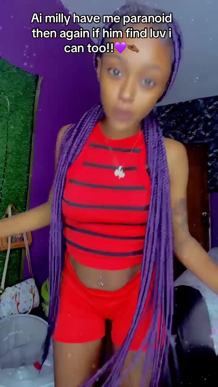 @Danii💜
