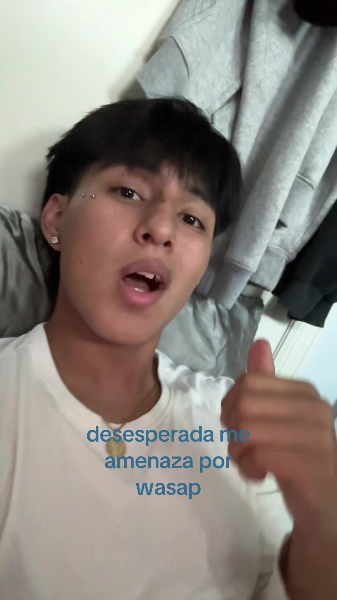 @️