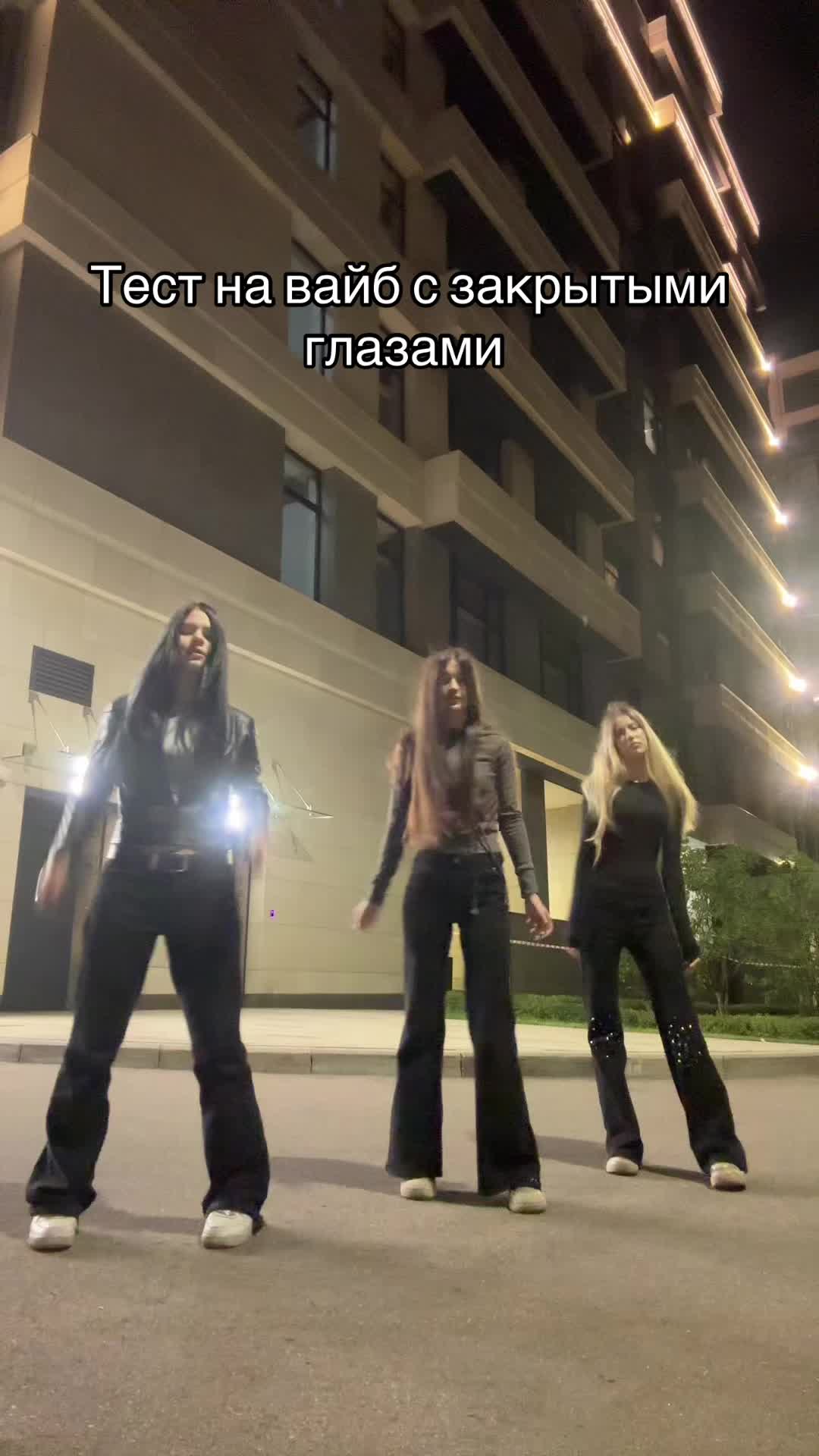 @МАКУКА