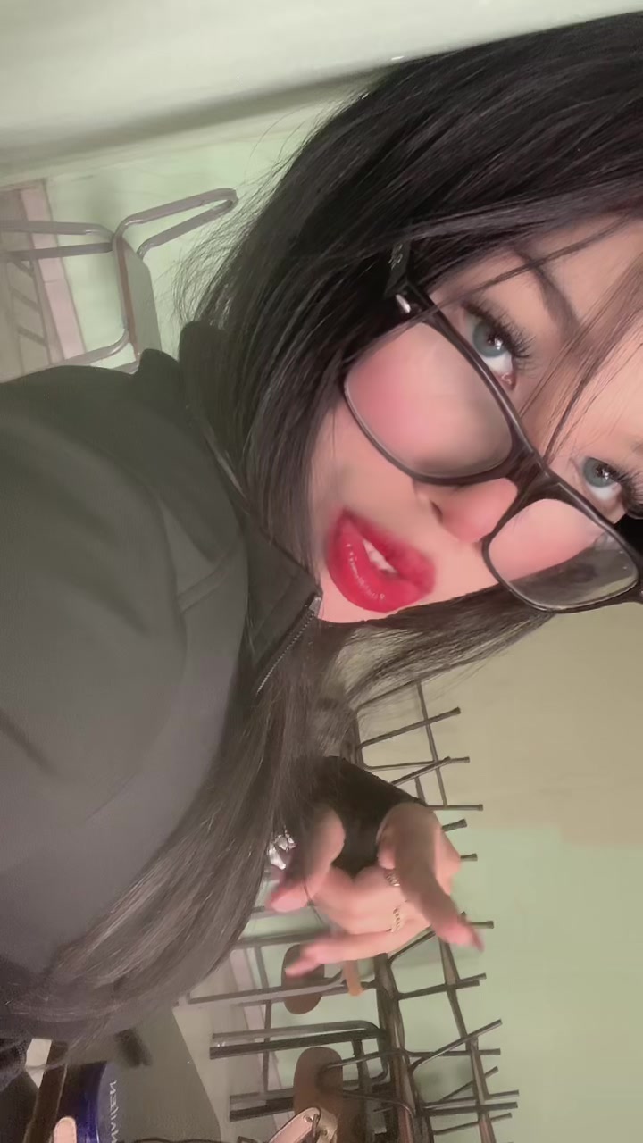 @_ashleybecerra