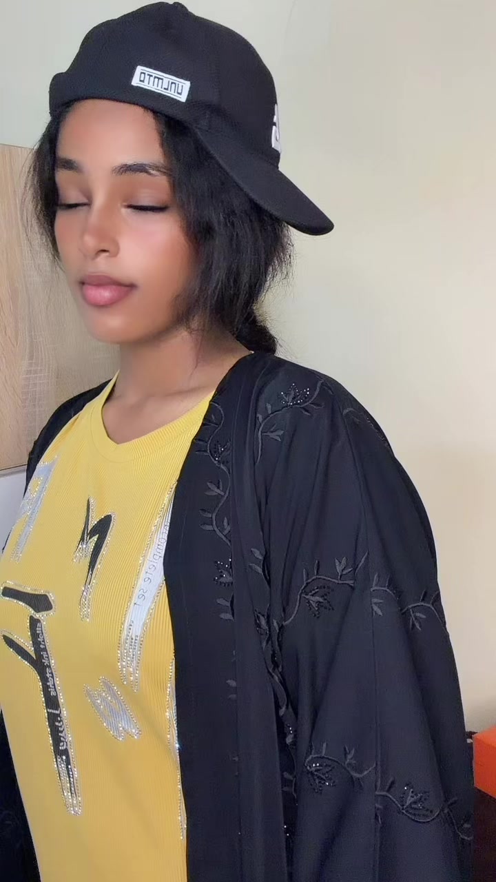 @Zanubi 💋