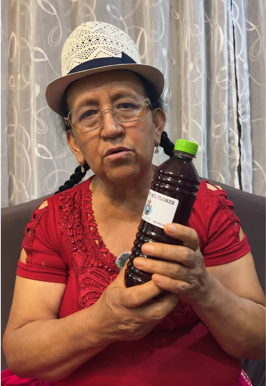 @María Castro
