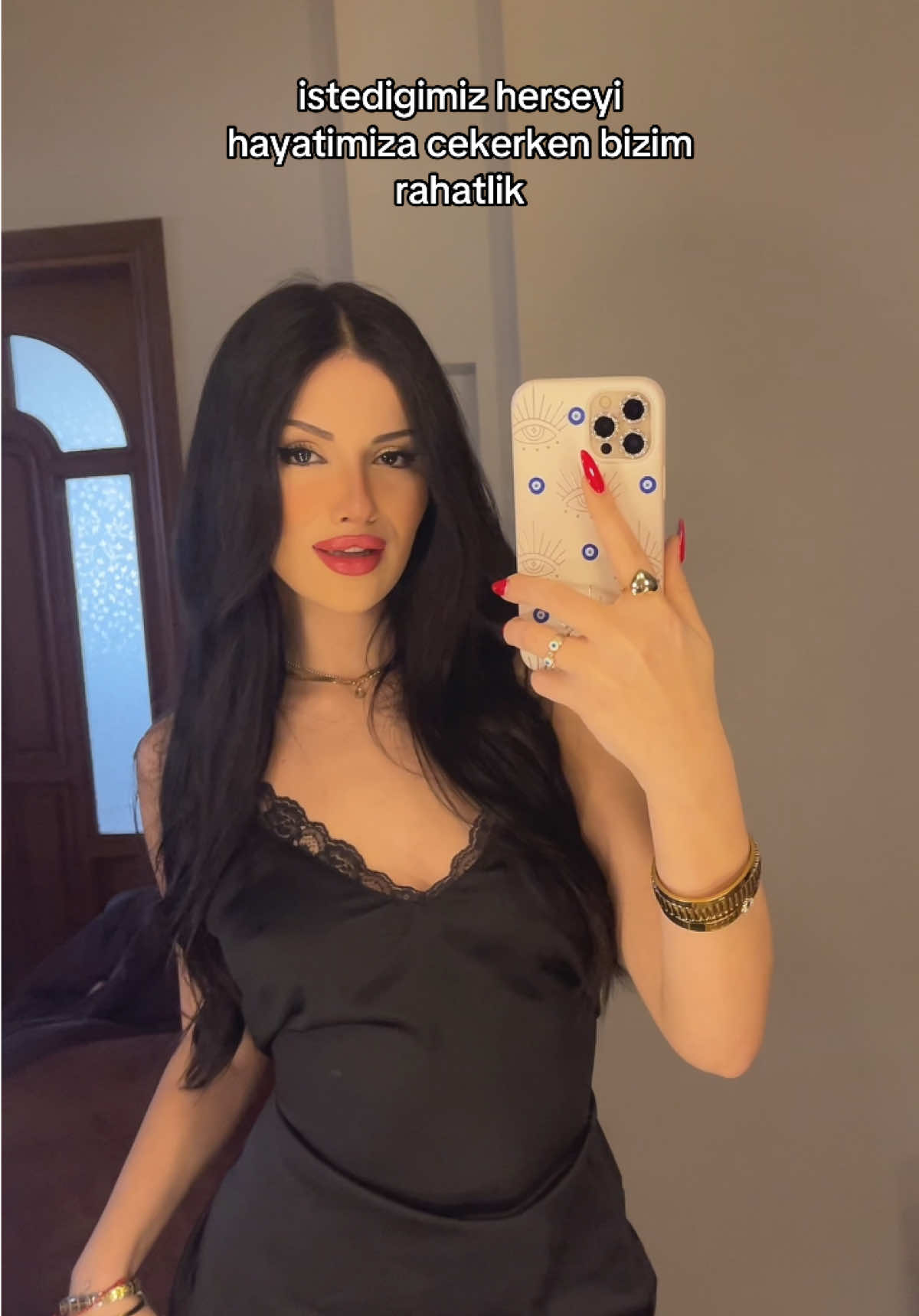 @𝙀𝘾𝙀
