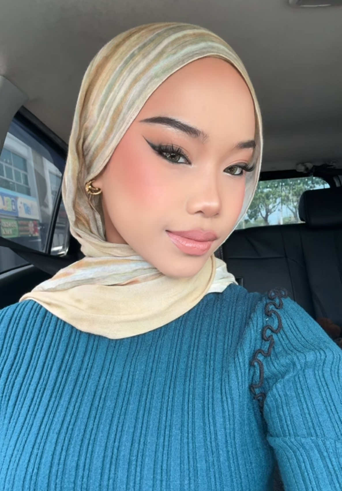 @yinaira