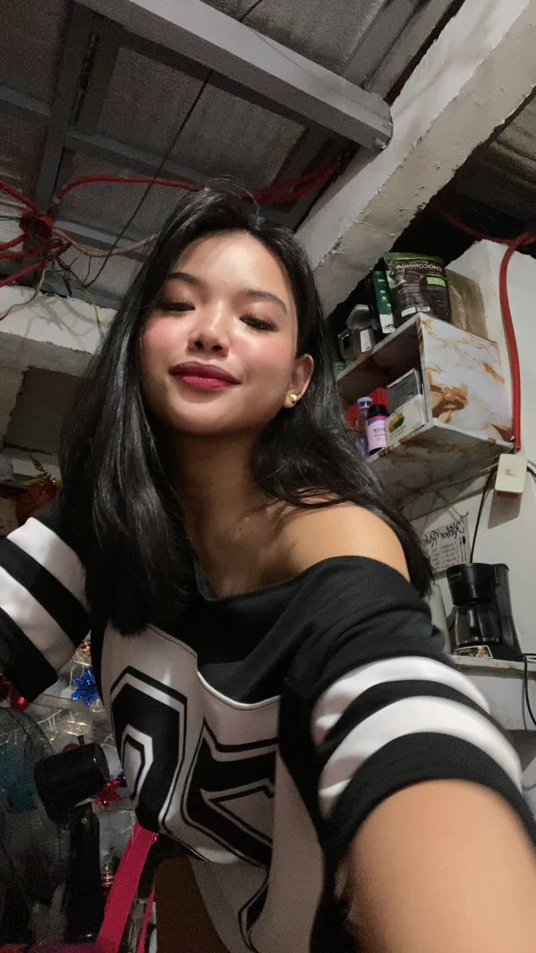 @T