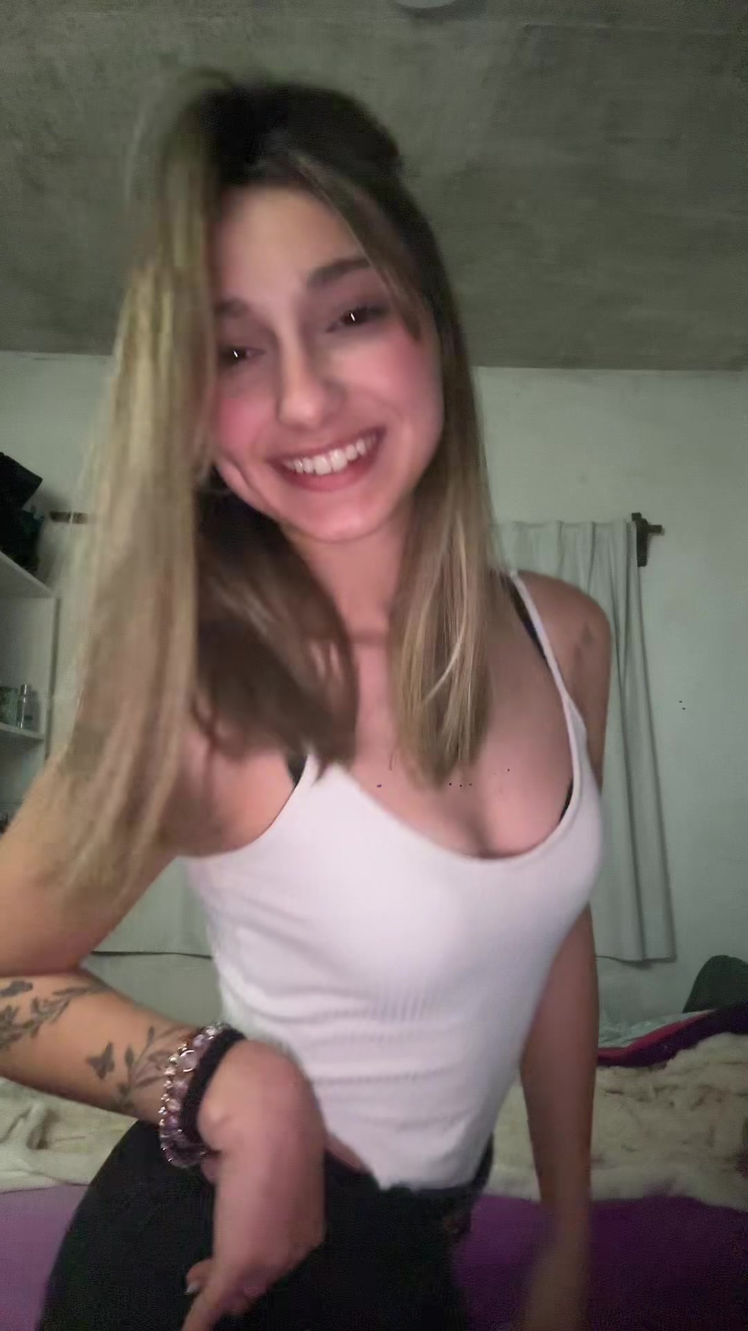 @💋💋