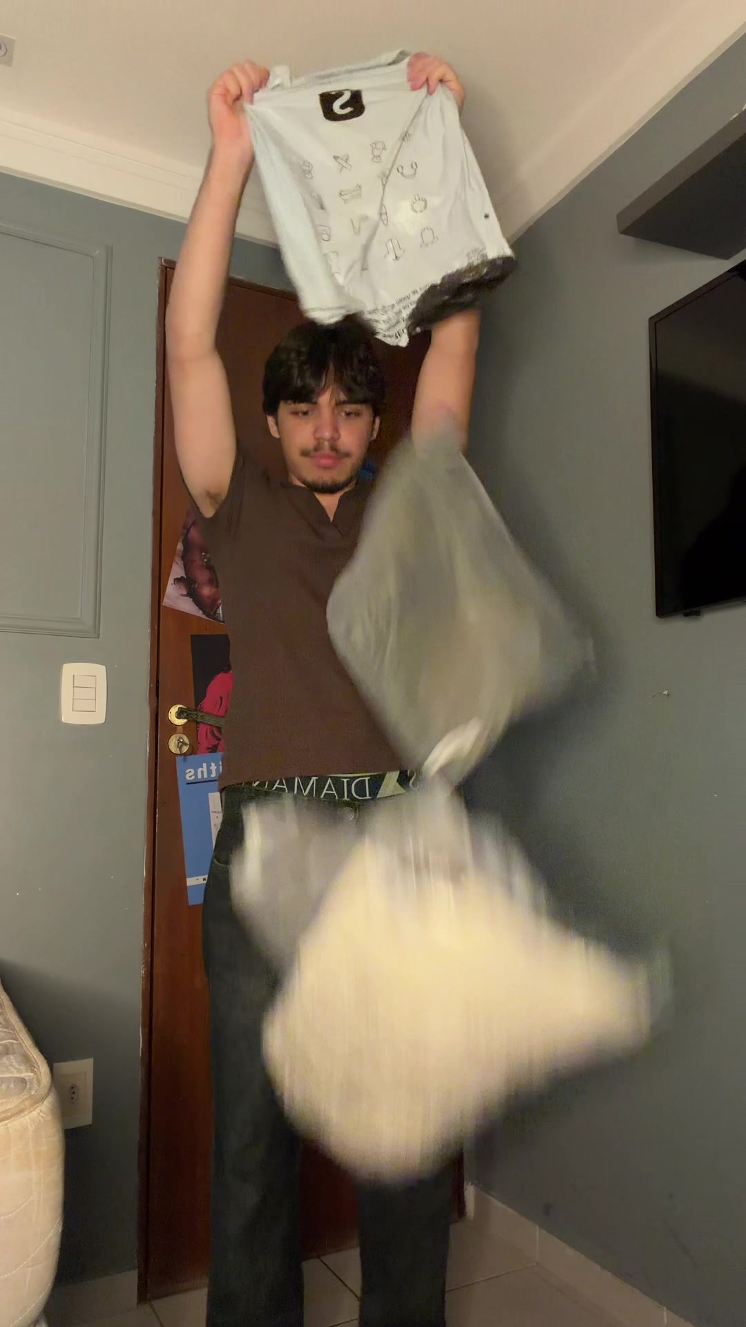 @Augusto César