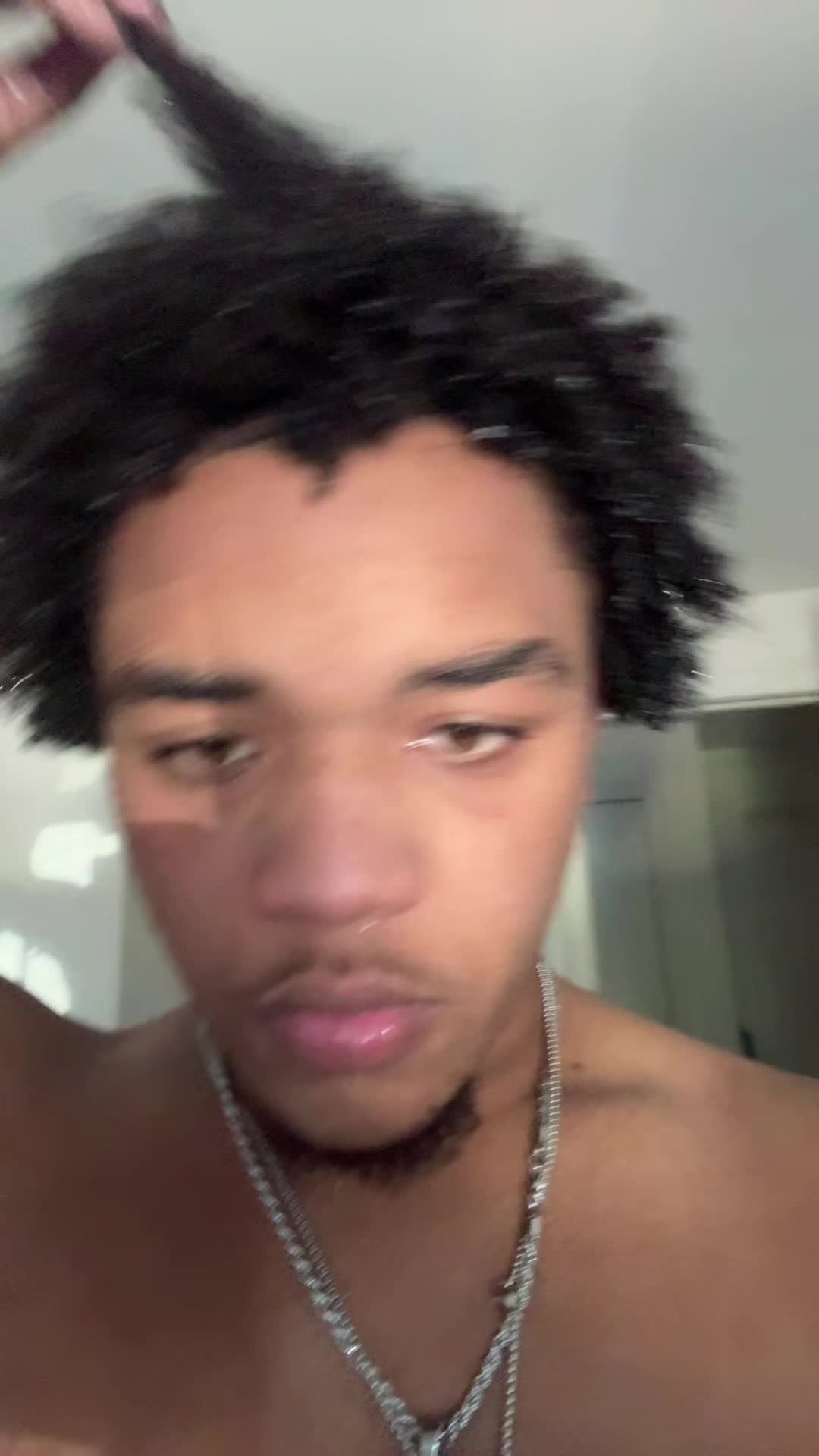 @IAMNOTREAL