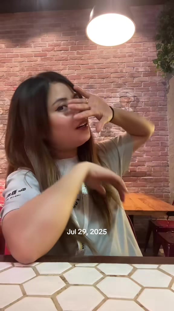 @Dipti❤️🫶🧿
