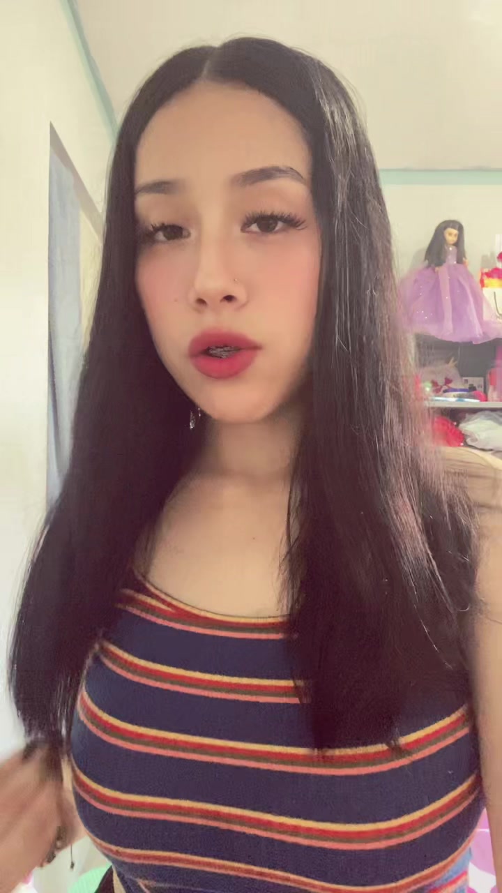 @Emy🖤
