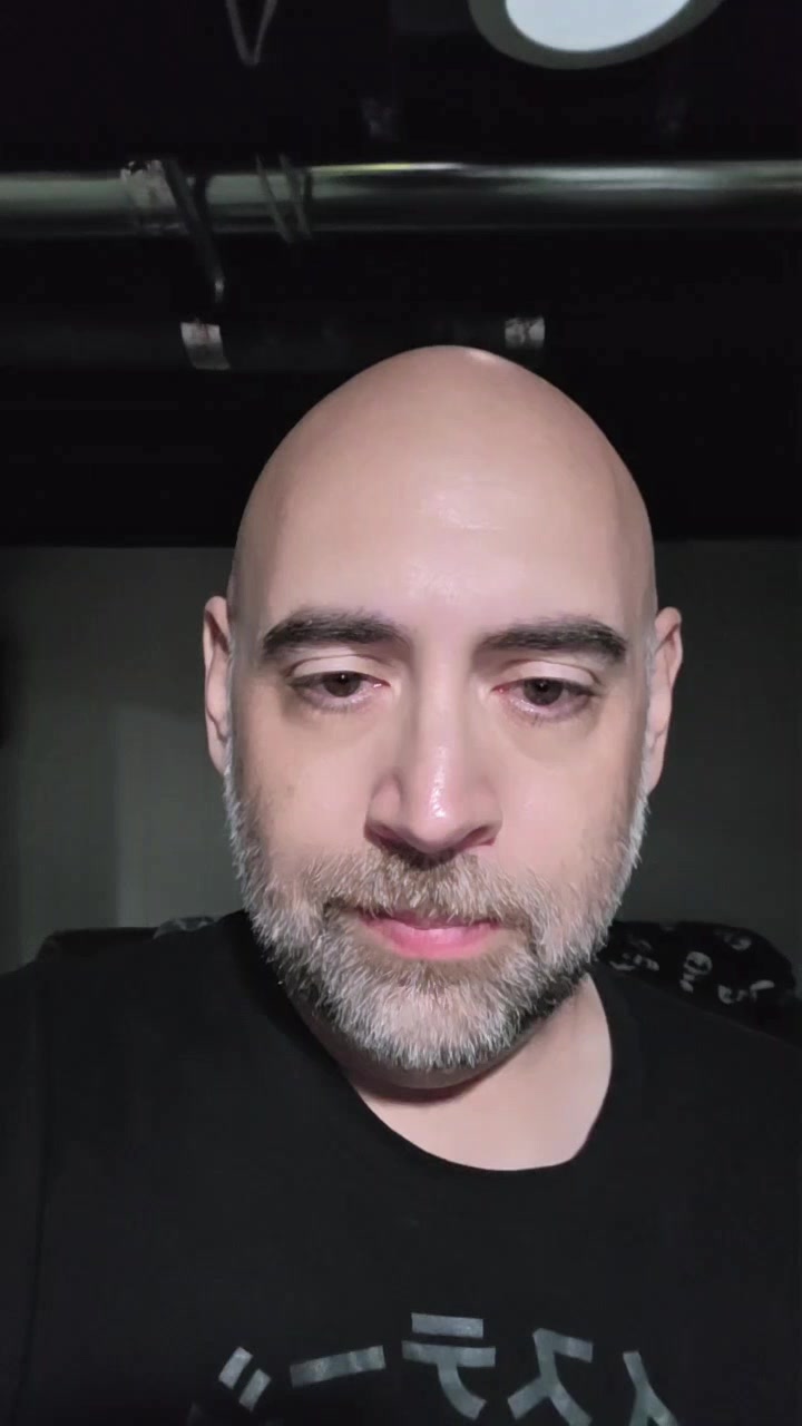 @OneOfThemIsMe